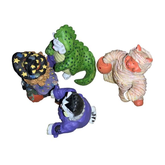 Halloween Figurines Set Of 4 - Witch Mummy Dinosaur & Frankenstein Designs - Picture 7 of 9